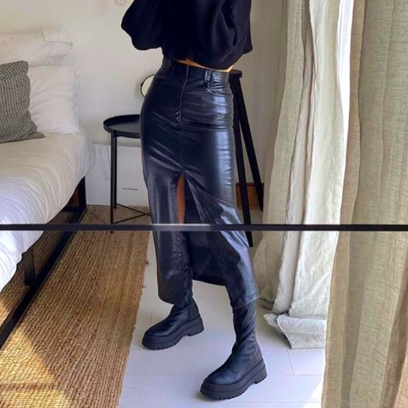 Zara Dresses & Skirts - NWT Zara The Lizzy Black Faux Leather Midi Skirt Size Small